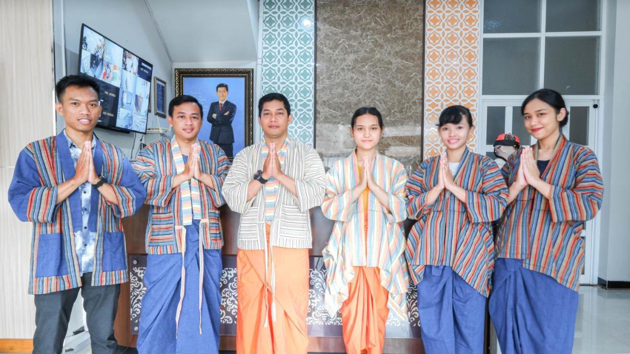 Cabin Hotel Sutomo Yogyakarta Luaran gambar