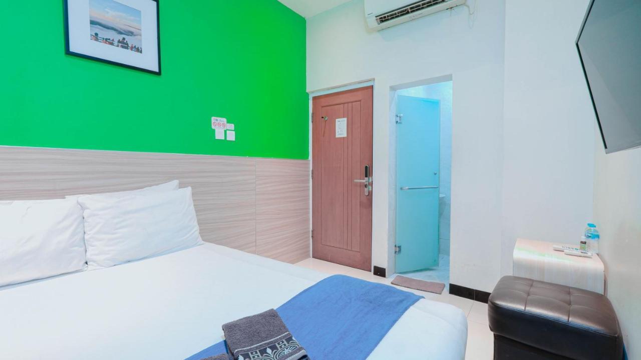 Cabin Hotel Sutomo Yogyakarta Luaran gambar