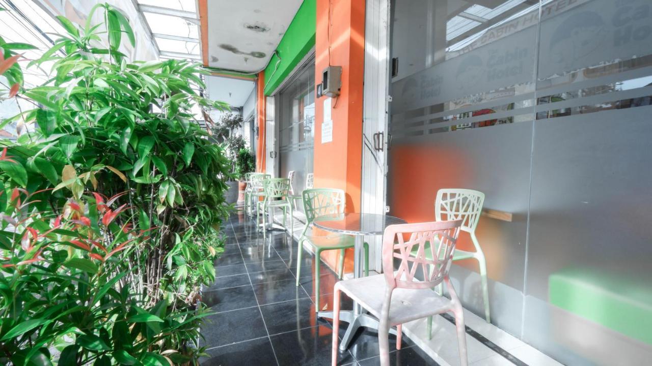 Cabin Hotel Sutomo Yogyakarta Luaran gambar