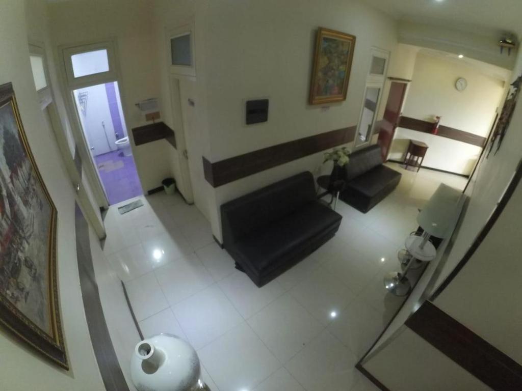 Cabin Hotel Sutomo Yogyakarta Luaran gambar