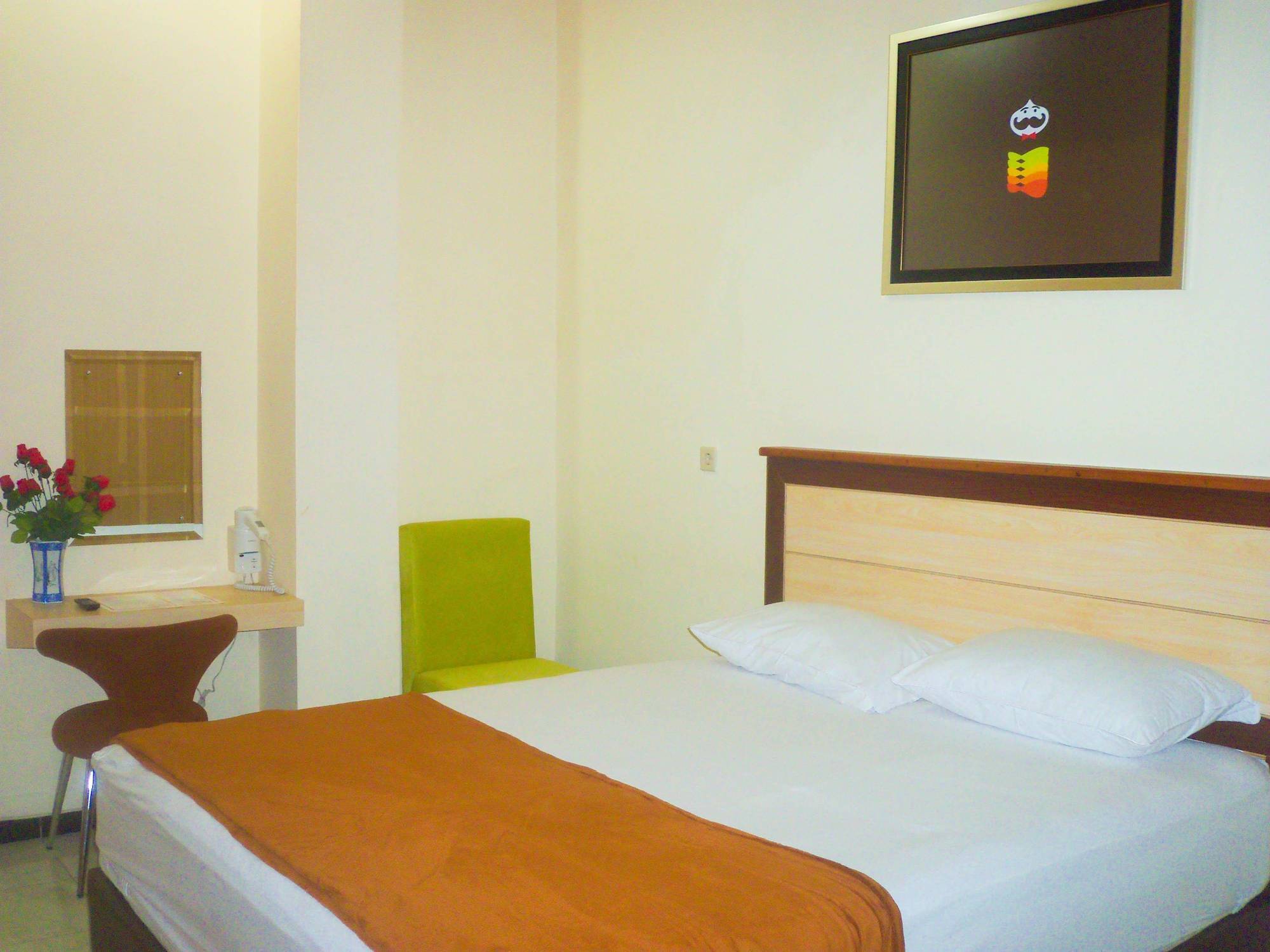Cabin Hotel Sutomo Yogyakarta Luaran gambar