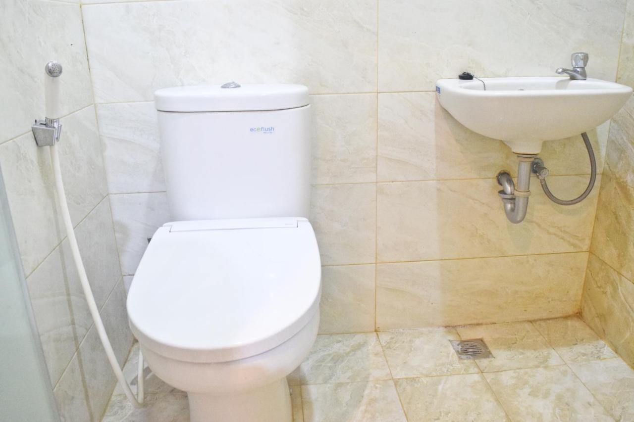 Cabin Hotel Sutomo Yogyakarta Luaran gambar
